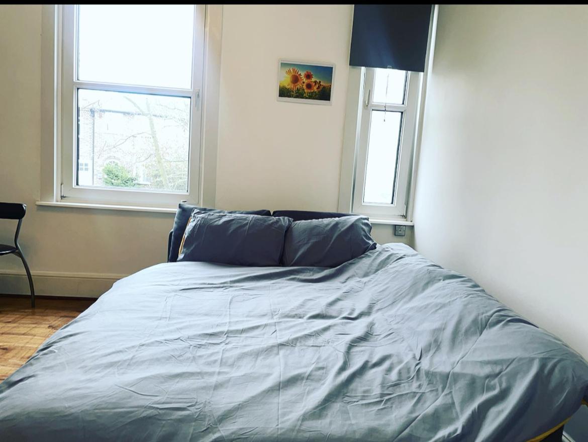 Luxury 1-Bed Apartment With Stunning City Views Perfect For Short Stays In לונדון מראה חיצוני תמונה